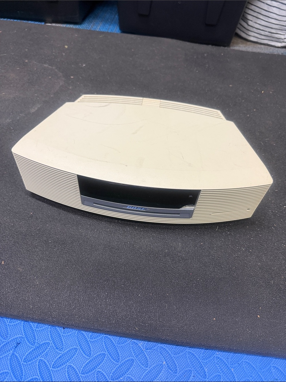 Bose Compact Wave Music System - AWECC2 - CD Player - Beige